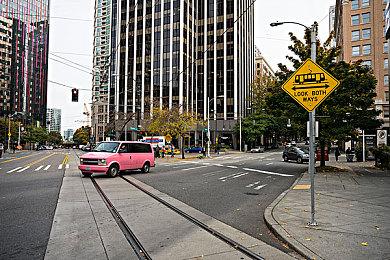 《艾尔登法环》媒体赞誉宣传片 满分刷屏